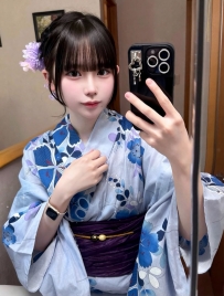 心音 158cm Bcup  45kg 19岁 个性：恋人感・体贴・可爱类型 皮肤白嫩 萝莉脸蛋配B奶刚