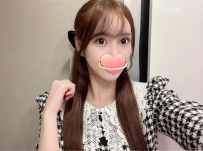 娅 160cm.Dcup.50kg.24歳  新妹下海报班，脸蛋身材都很抢眼  不怕生的她非常的热情!!