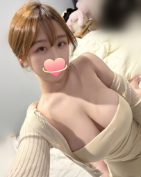 梨沙 166cm F罩杯 26岁 55公斤  热情似火，性格超open，妹妹身材窈窕，眼神勾魂  舔蛋