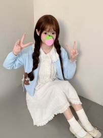 名前：琥珀    身材：155cm Bカップ 19歳 44kg    出身：東京🇯🇵    幼歯の小妹