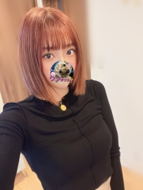 日本の萌え萌えキュートな美少女。肌は白くて滑らかです。  可愛らしく、人柄も素晴ら