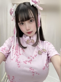 橘花音 160cm  Jカップ  19歳  清純学生  顔立ちが幼く無垢  小柄で超かわいい  簡単